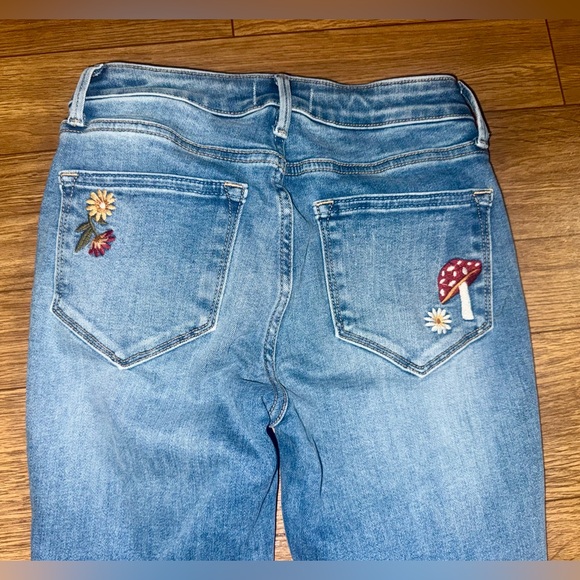 RARE Free People Driftwood Farrah Embroidered Mushroom Flare Jeans 24 /34 - Picture 7 of 10